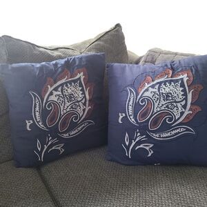 Modern Threads Pillows Embroidered Cotton Linen Accent‎ 18 Inches Set of Two